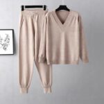 Sweater And Jogger Pants Set - Image 5