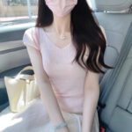 Cream-yellow V-neck Cap-sleeve Short-sleeve Womens Summer Top - Image 6