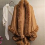 Thickened Knitted Cape With Furry Collar For FallWinter - Image 3