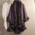 Thickened Knitted Cape With Furry Collar For FallWinter - Image 2
