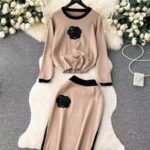 Crew-neck Loose-fit Knit Top And High-waisted Midi Skirt - Image 7