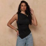 Solid-color Asymmetrical Pleated Figure-flattering Sleeveless Tank Top - Image 6