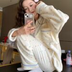 Coral Fleece Soft Skin-friendly Homewear Fleece-lined Thick Warm Pajamas Suit Female Winter - Image 7